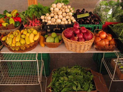 Vibrant veggies at the 2011 summer market